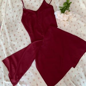Windsor Flyaway midi dress